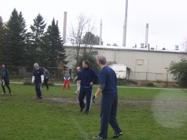 8773-bmtfl-action-cauley-again-hands-oct23-05