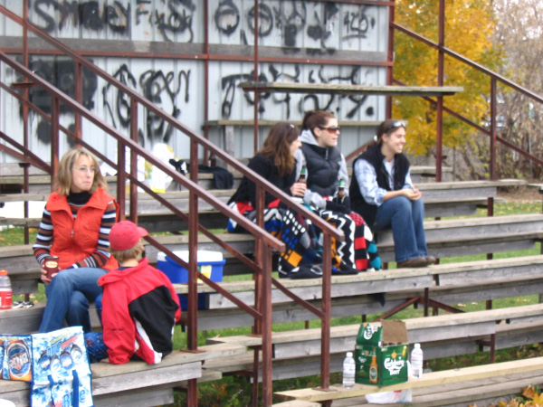 9025-bmtfl-groupies-maybe-nov05-2005