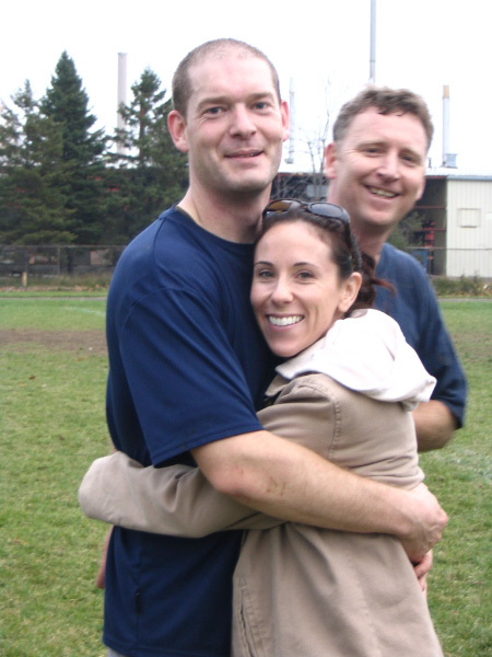 9077-bmtfl-adam-mcnish-girl-and-tom-tobin-nov05-2005