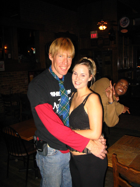 9151-bmtfl-greg-waitress-nov05-2005