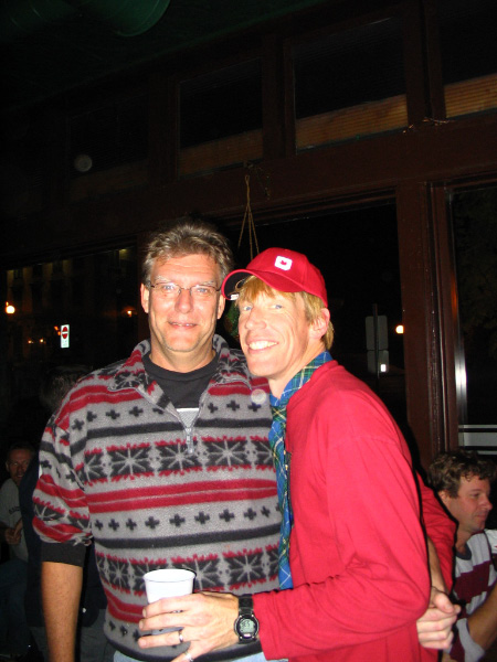 9207-bmtfl-harold-greg-getting-close-nov05-2005