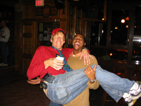 9212-bmtfl-keystorm-party-greg-hoisted-nov05-2005