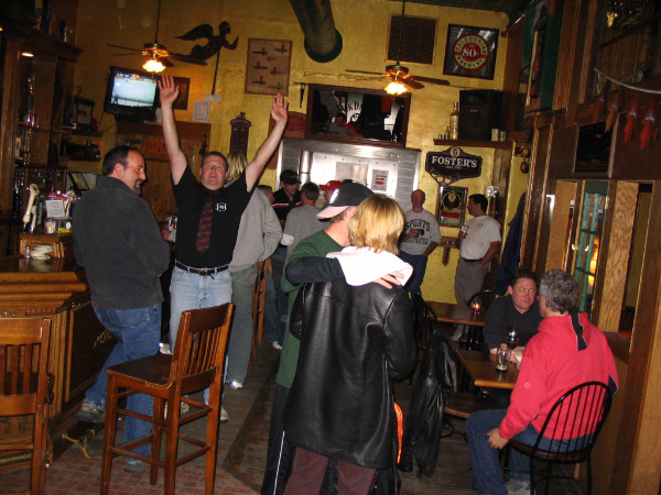 9313-bmtfl-keystorm-party-nov05-2005