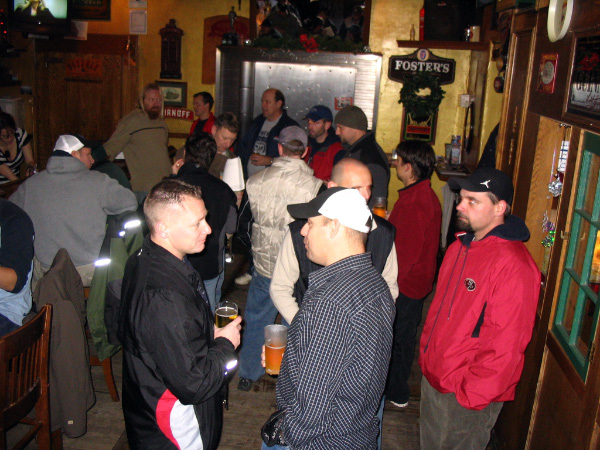 4503-bmtfl-party-000-nov18-2006