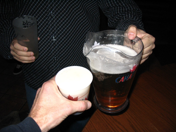 4550-bmtfl-party-000-nov18-2006