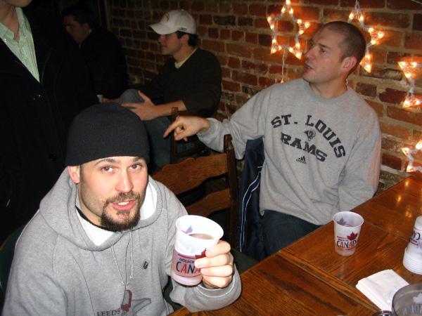 4555-bmtfl-party-000-nov18-2006