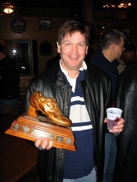 4563-bmtfl-party-000-nov18-2006