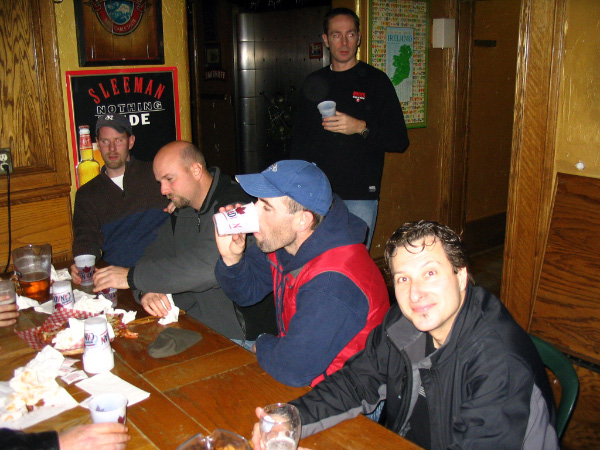 4579-bmtfl-party-000-nov18-2006