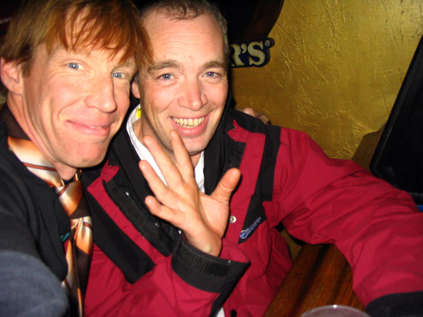 4598-bmtfl-party-000-nov18-2006