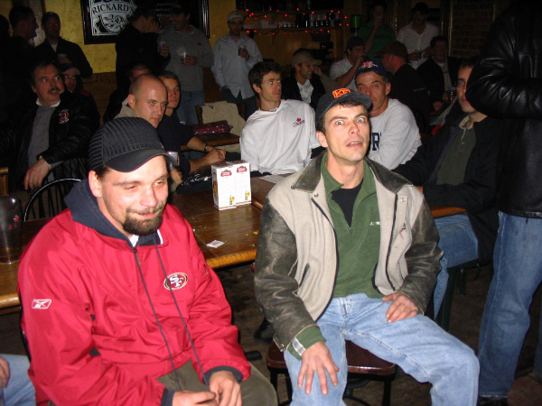 4669-bmtfl-party-000-nov18-2006