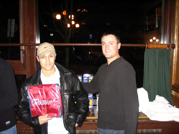 4685-bmtfl-party-000-nov18-2006