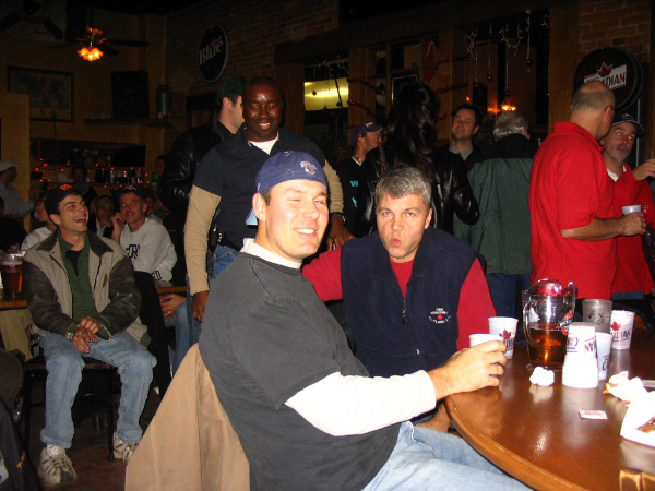 4692-bmtfl-party-000-nov18-2006