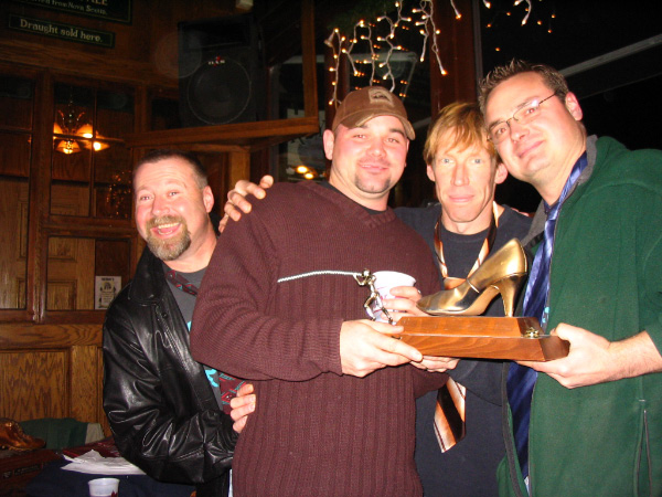 4715-bmtfl-party-golden-slipper-winner-jeff-nov18-2006