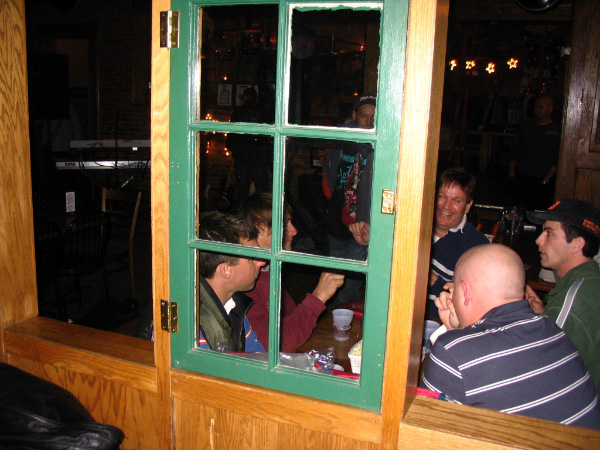 4766-bmtfl-party-000-nov18-2006