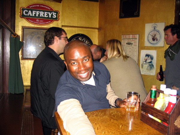 4775-bmtfl-party-000-nov18-2006