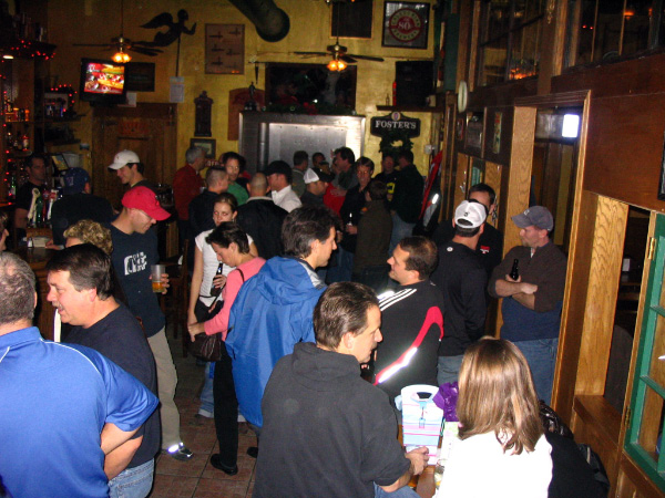 4784-bmtfl-party-000-nov18-2006