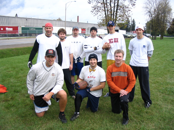 3646-bmtfl-Willyfish-team-oct01-2006