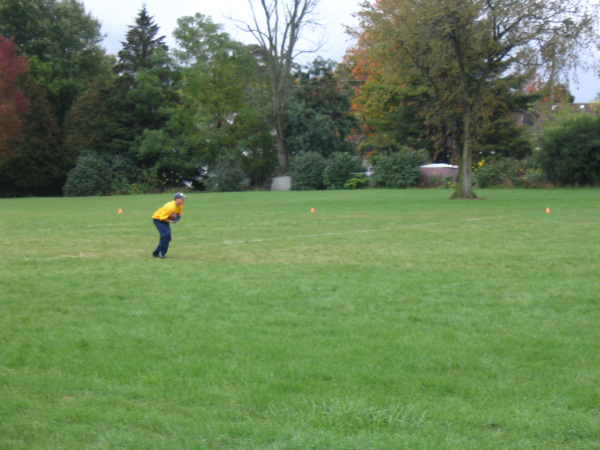 3670-bmtfl-edugators-punt-return-oct01-2006