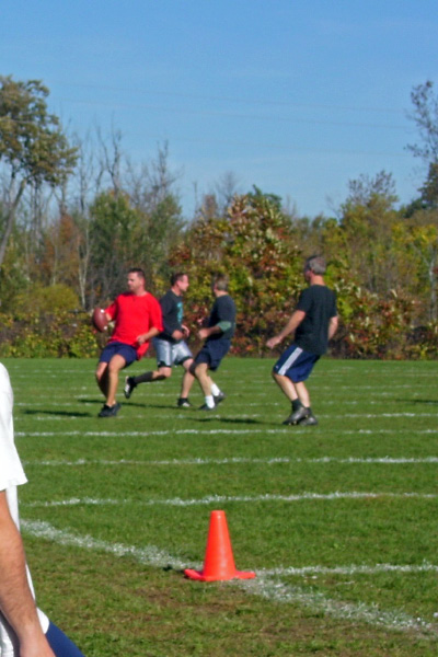 100_0885-bmtfl-mothers-chasing-quarterback-oct08-2006