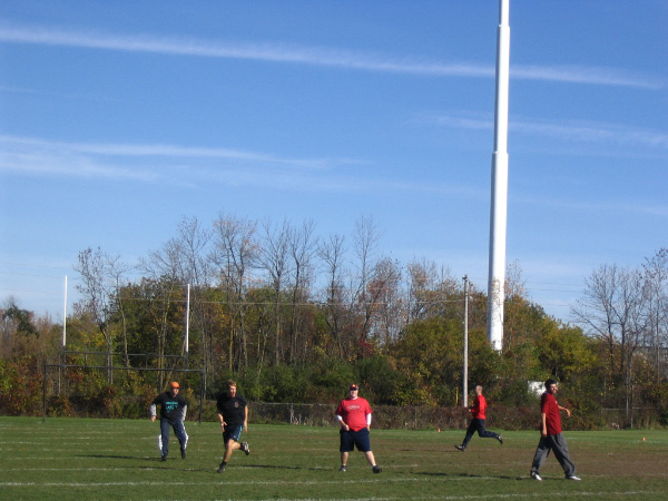 3803-bmtfl-cowan-looking-for-the-ball-oct08-2006