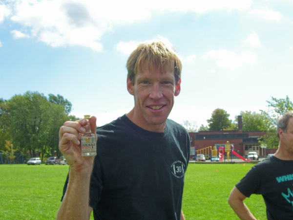 3555-0752-BMTFL-greg-and-his-sissy-shooter-sept24-2006