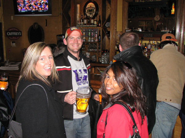 8551-BMTFL-Keystorm-party-000-nov10-2007