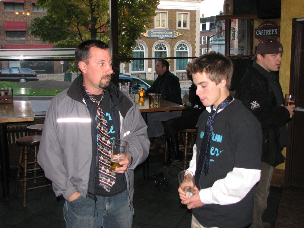 8575-BMTFL-Keystorm-party-000-nov10-2007