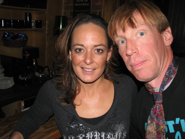 8633-BMTFL-Keystorm-party-000-nov10-2007