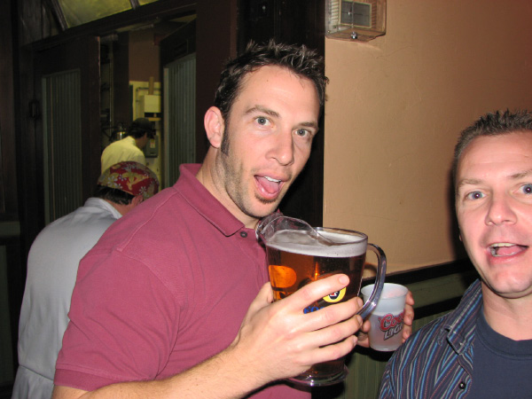 8637-BMTFL-Keystorm-party-000-nov10-2007