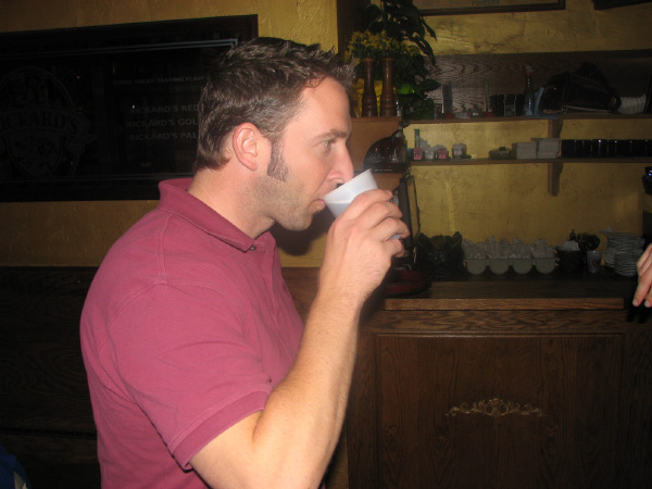 8697-BMTFL-Keystorm-party-000-nov10-2007