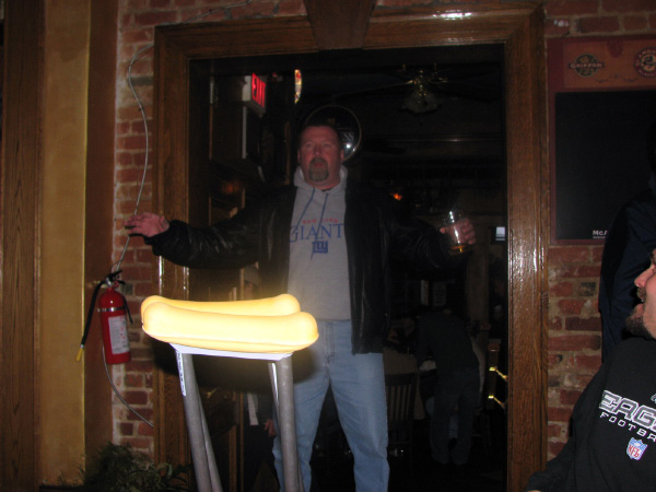 8716-BMTFL-Keystorm-party-000-nov10-2007