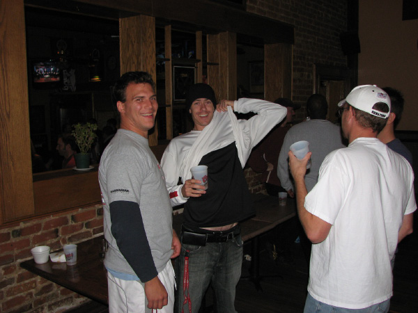 8725-BMTFL-Keystorm-party-000-nov10-2007