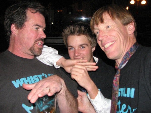 8738-BMTFL-Keystorm-party-000-nov10-2007