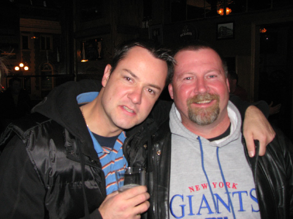 8767-BMTFL-Keystorm-party-000-nov10-2007