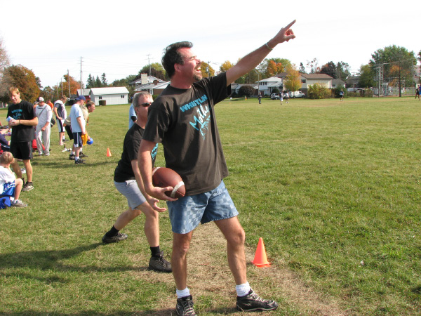 5693-BMTFL-Cowboys-VS-Mothers-oct12-2008