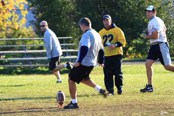 5749-1950-Photo-by-Ken-Scott-Browns-VS-Toolmen-000-oct12-2008.JPG