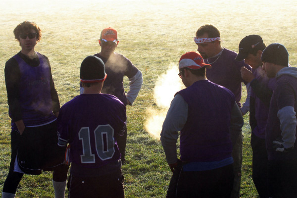 6090-2191-Photo-by-Ken-Scott-Bombers-VS-Cowboys-000-oct19-2008