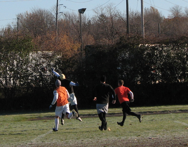 6430-BMTFL-Hurricanes-VS-Mothers-000-nov02-2008