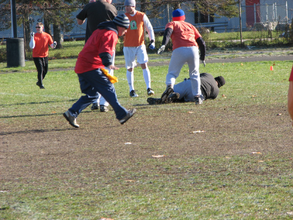 6451-BMTFL-Hurricanes-VS-Mothers-000-nov02-2008