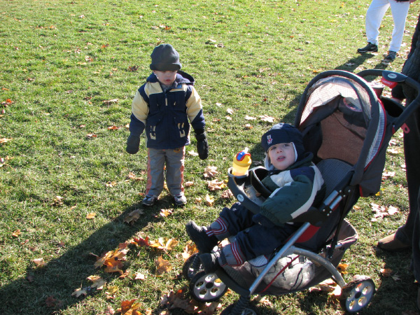 6465-BMTFL-Hurricanes-VS-Mothers-000-nov02-2008