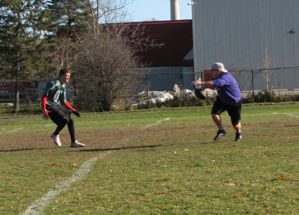 6472-BMTFL-KeyStorm-Irish-VS-Bombers-000-nov02-2008