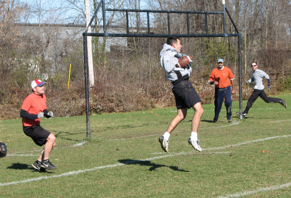 6542-BMTFL-Toolmen-VS-Hurricanes-000-nov02-2008