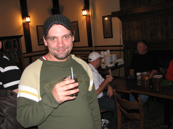 6805-BMTFL-KeyStorm-Pub-Party-000-nov08-2008