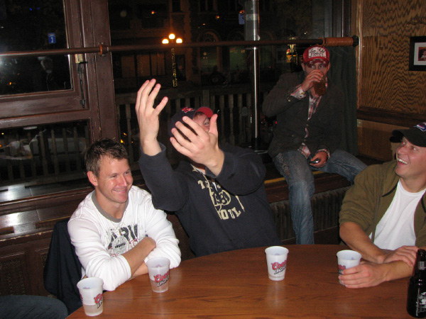 6818-BMTFL-KeyStorm-Pub-Party-000-nov08-2008