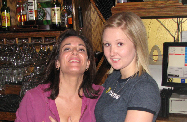 6858-BMTFL-KeyStorm-Pub-Party-crop-nov08-2008