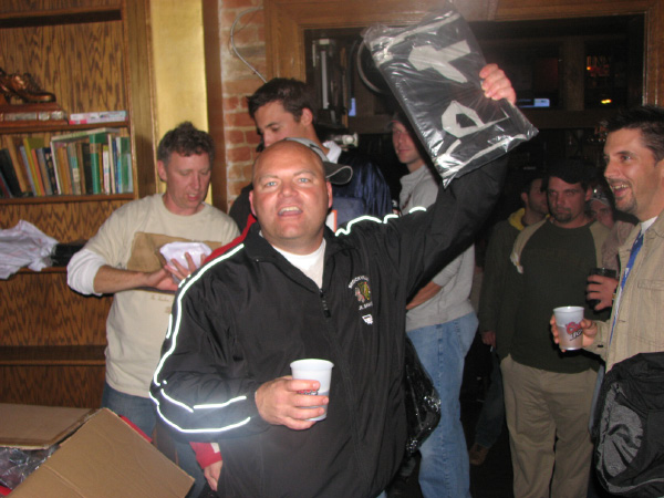 6892-BMTFL-KeyStorm-Pub-Party-000-nov08-2008