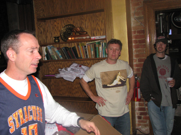 6894-BMTFL-KeyStorm-Pub-Party-000-nov08-2008