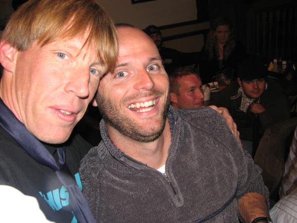 6909-BMTFL-KeyStorm-Pub-Party-000-nov08-2008