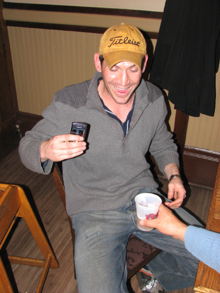 6935-BMTFL-KeyStorm-Pub-Party-000-nov08-2008