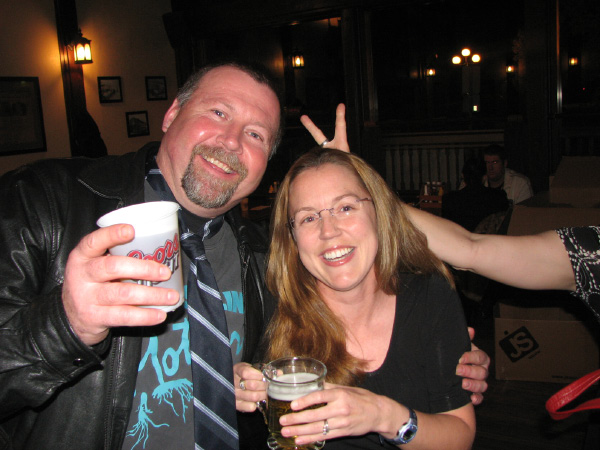 6985-BMTFL-KeyStorm-Pub-Party-000-nov08-2008